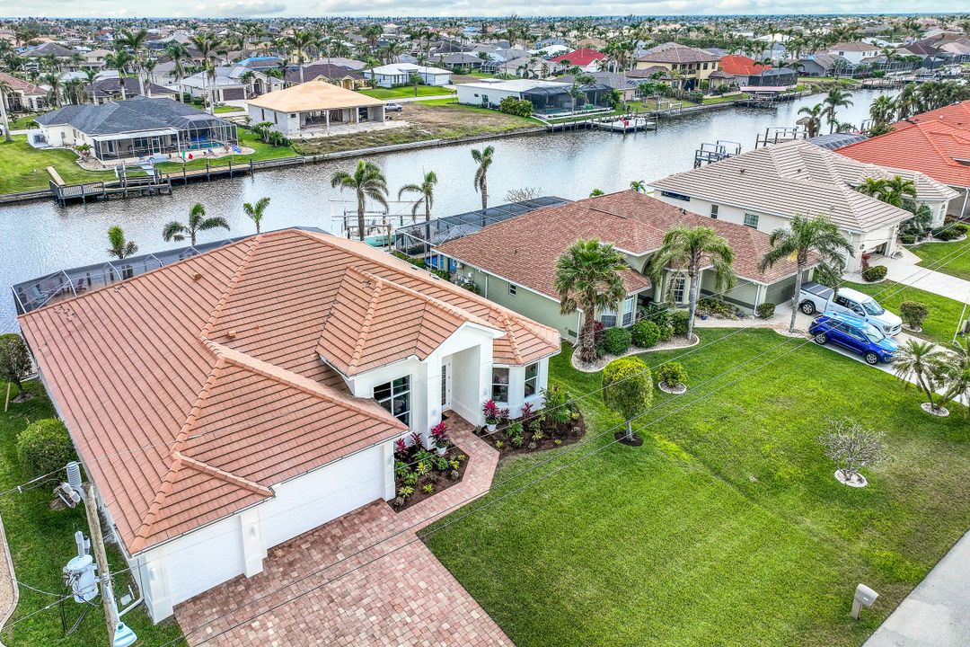 1736 SW 50th Terrace, Cape Coral, FL 33914