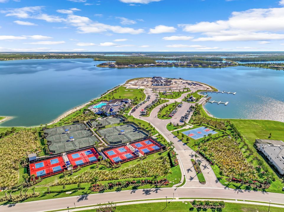 14187 Blue Bay Cir, Fort Myers, FL 33913