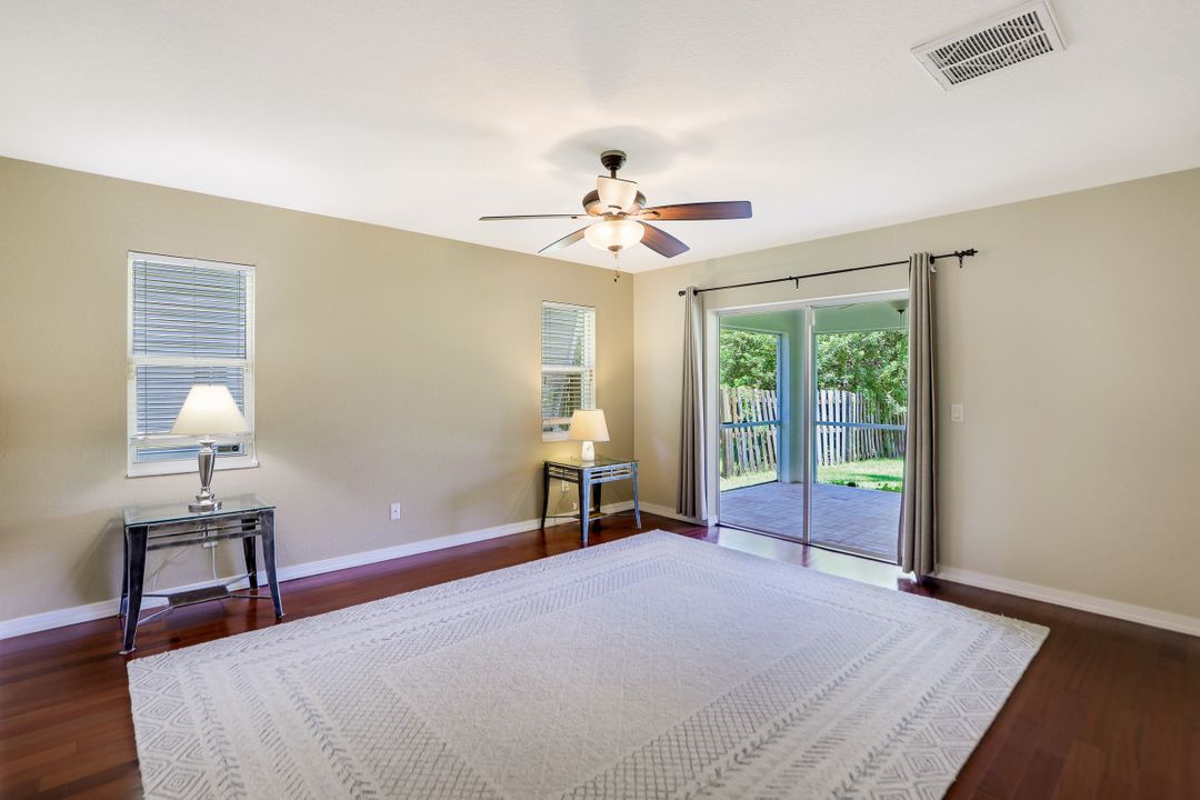 4567 Key Largo Ln, Bonita Springs, FL 34134