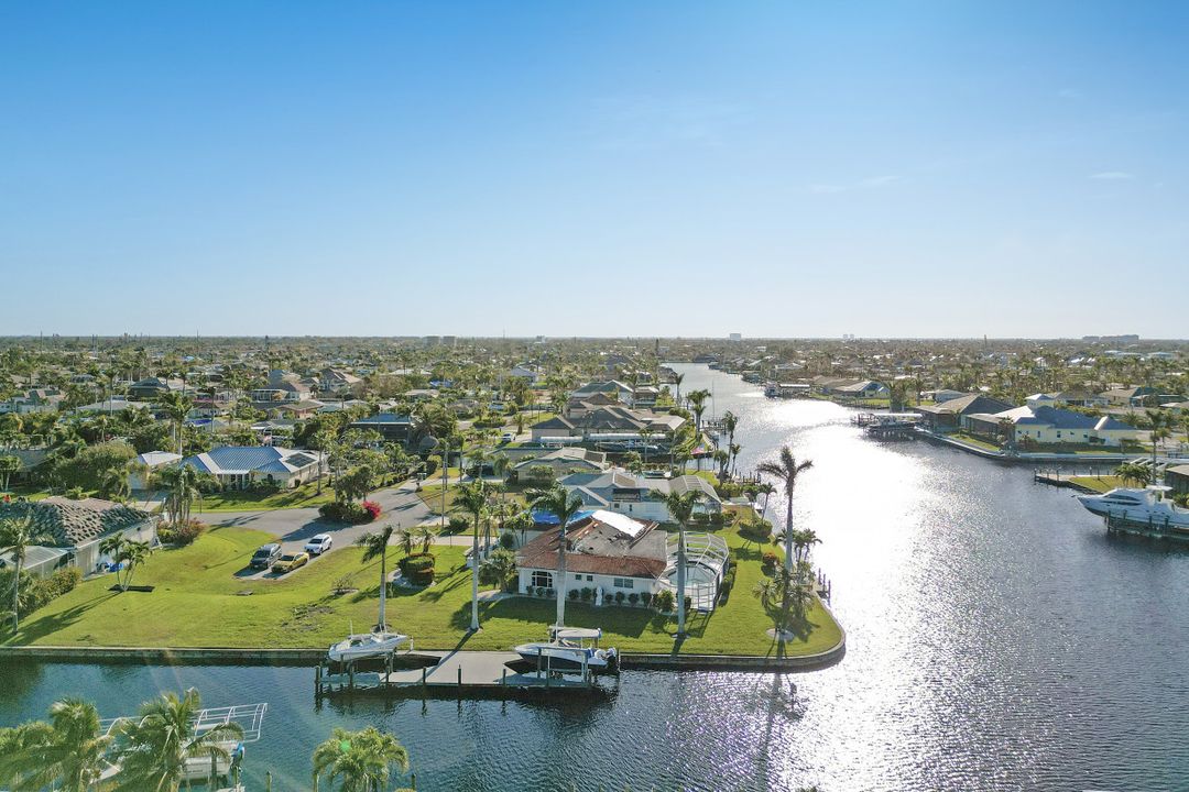 4940 SW 3rd Ave, Cape Coral, FL 33914