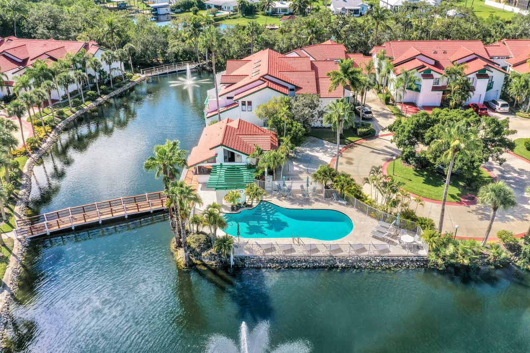 2294 Anchorage Ln #C, Naples, FL 34104