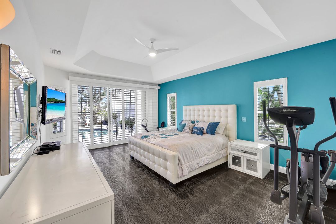 908 S Joy Cir, Marco Island, FL 34145