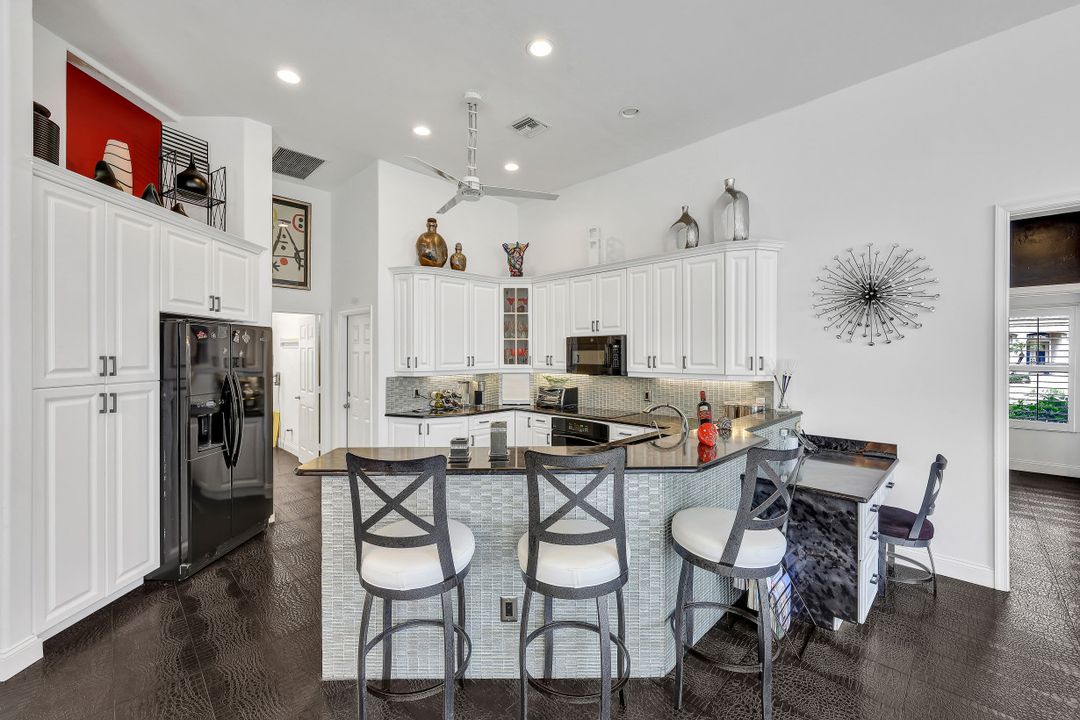 908 S Joy Cir, Marco Island, FL 34145