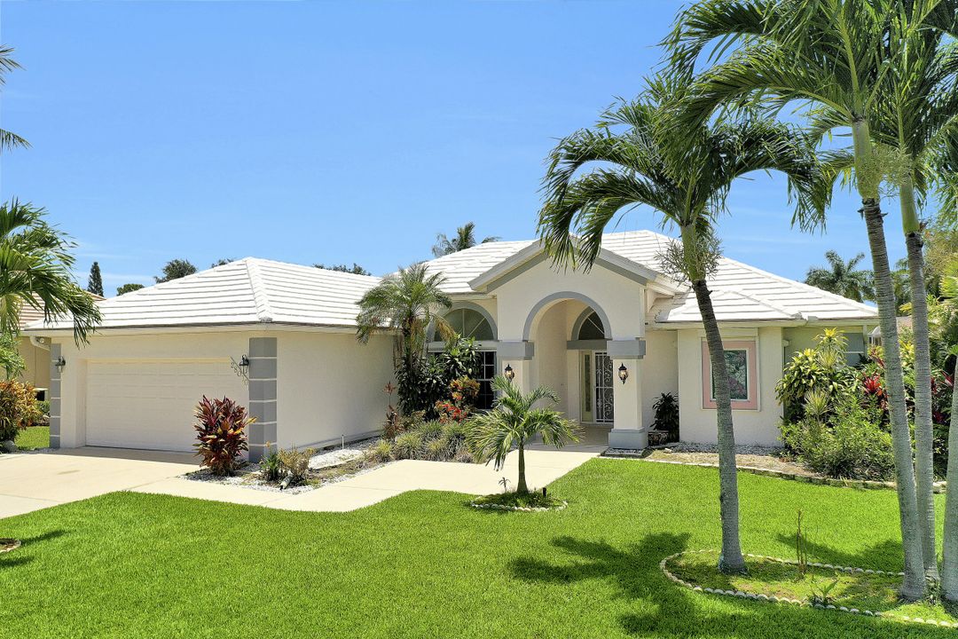 28070 Winthrop Cir, Bonita Springs, FL 34134