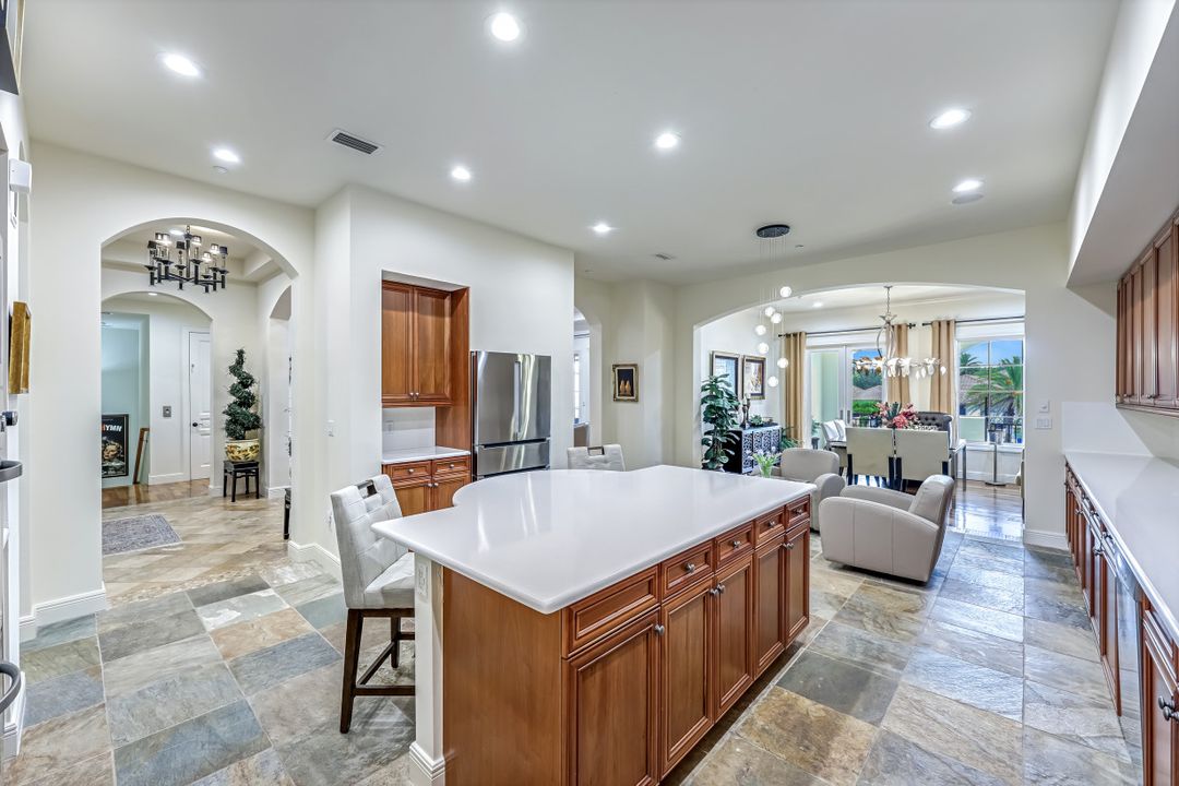 16649 Toscana Cir #803, Naples, FL 34110