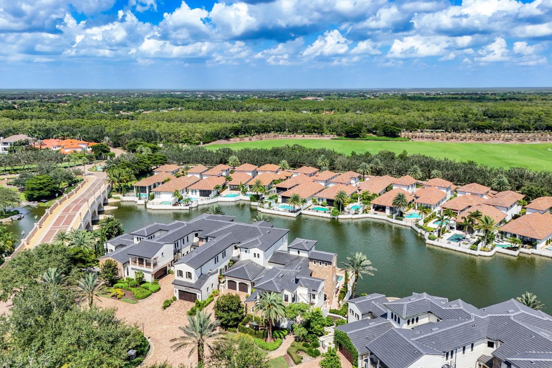 16649 Toscana Cir #803, Naples, FL 34110