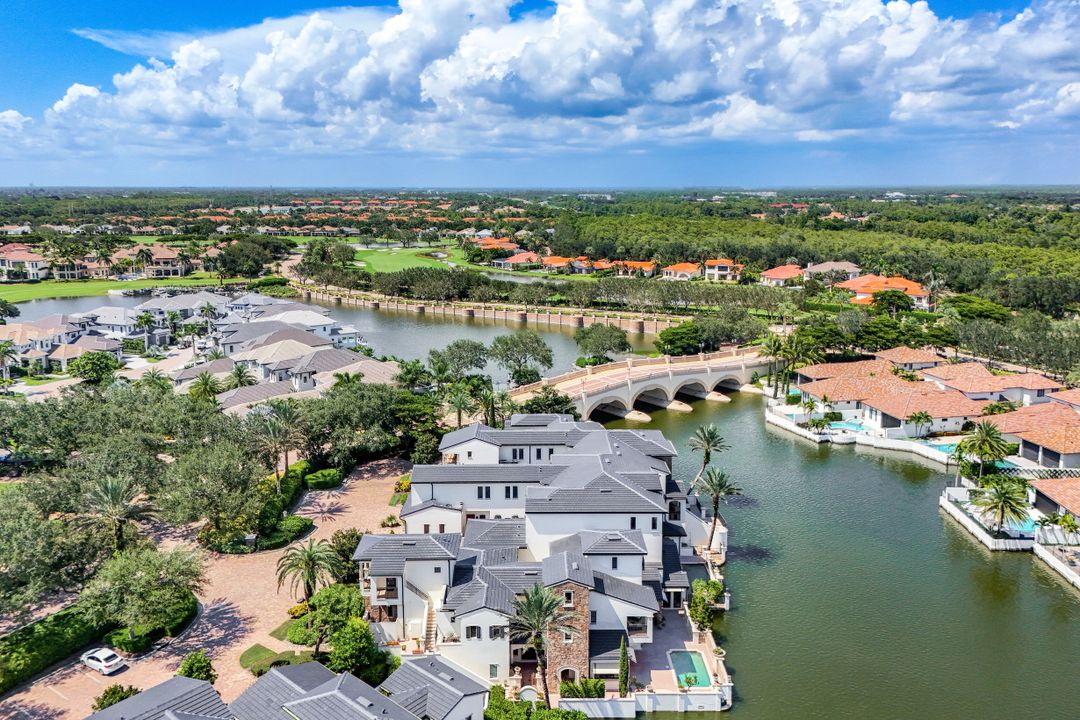 16649 Toscana Cir #803, Naples, FL 34110