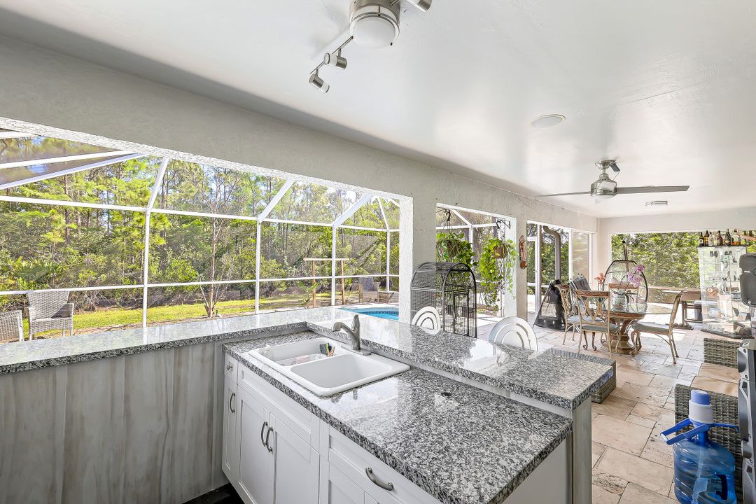 537 Allison St E, Lehigh Acres, FL 33974