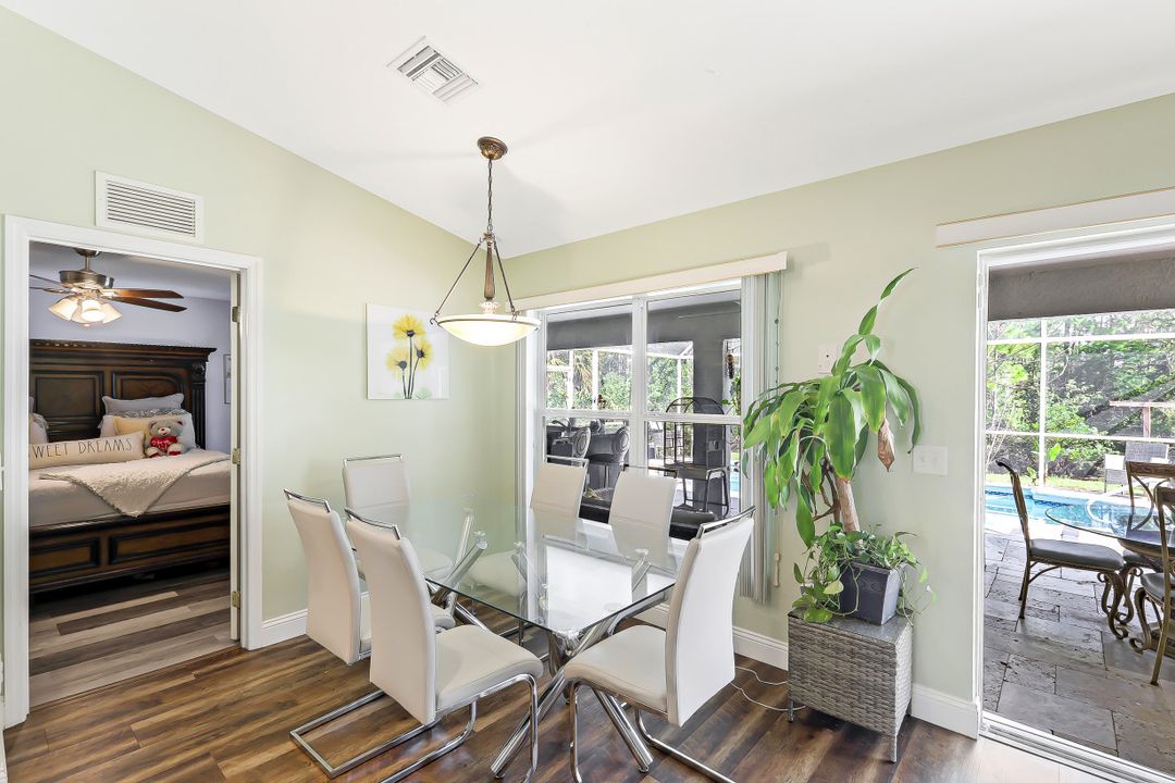 537 Allison St E, Lehigh Acres, FL 33974