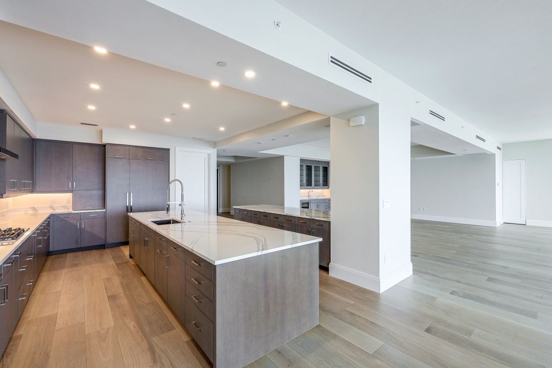 4991 Bonita Bay Blvd  #2201, Bonita Springs, FL 34134