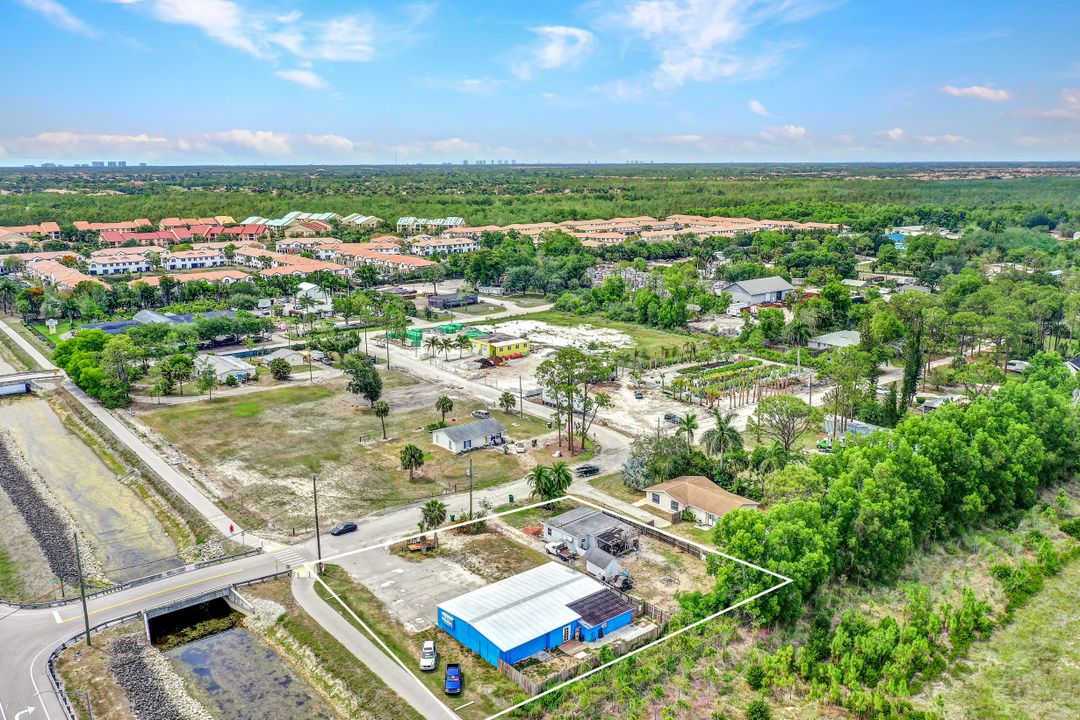 100 Rose Blvd, Naples, FL 34119