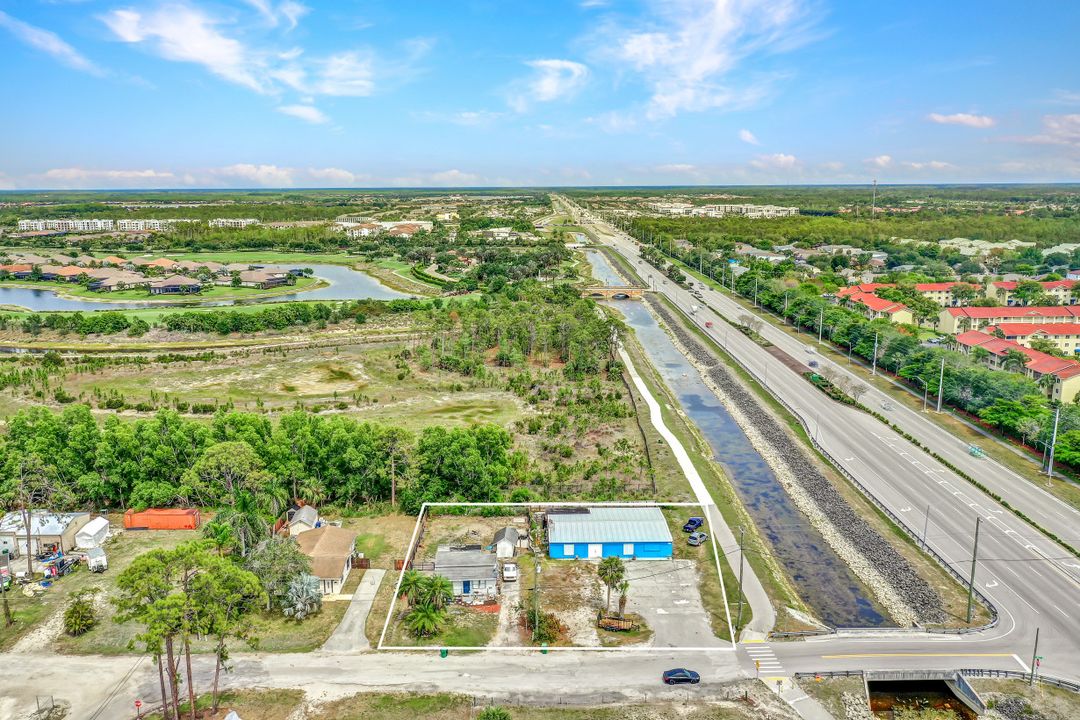 100 Rose Blvd, Naples, FL 34119