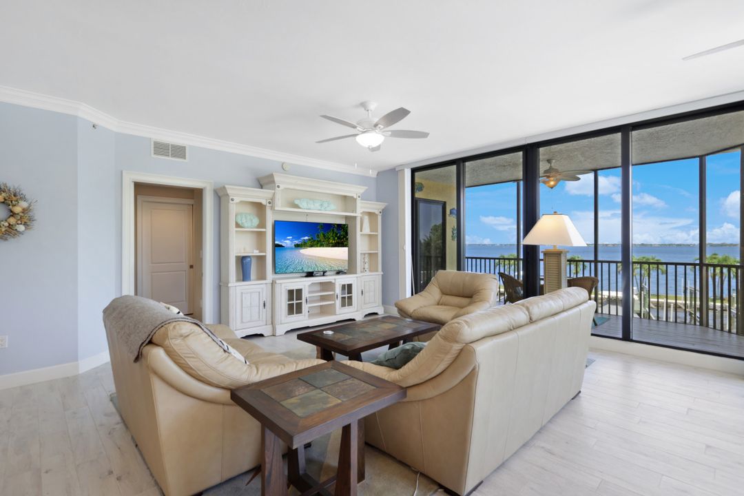 4029 SE 20th Pl #103, Cape Coral, FL 33904