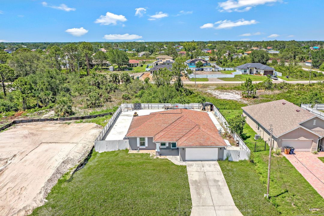 2906 15th St SW, Lehigh Acres, FL 33976