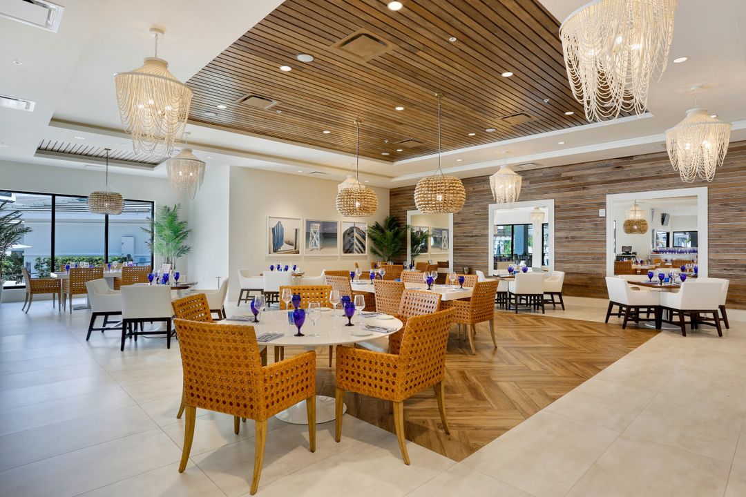 315 Dunes Blvd #1105, Naples, FL 34110