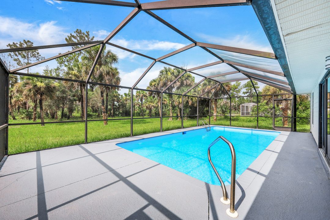 2760 14th Ave SE, Naples, FL 34117