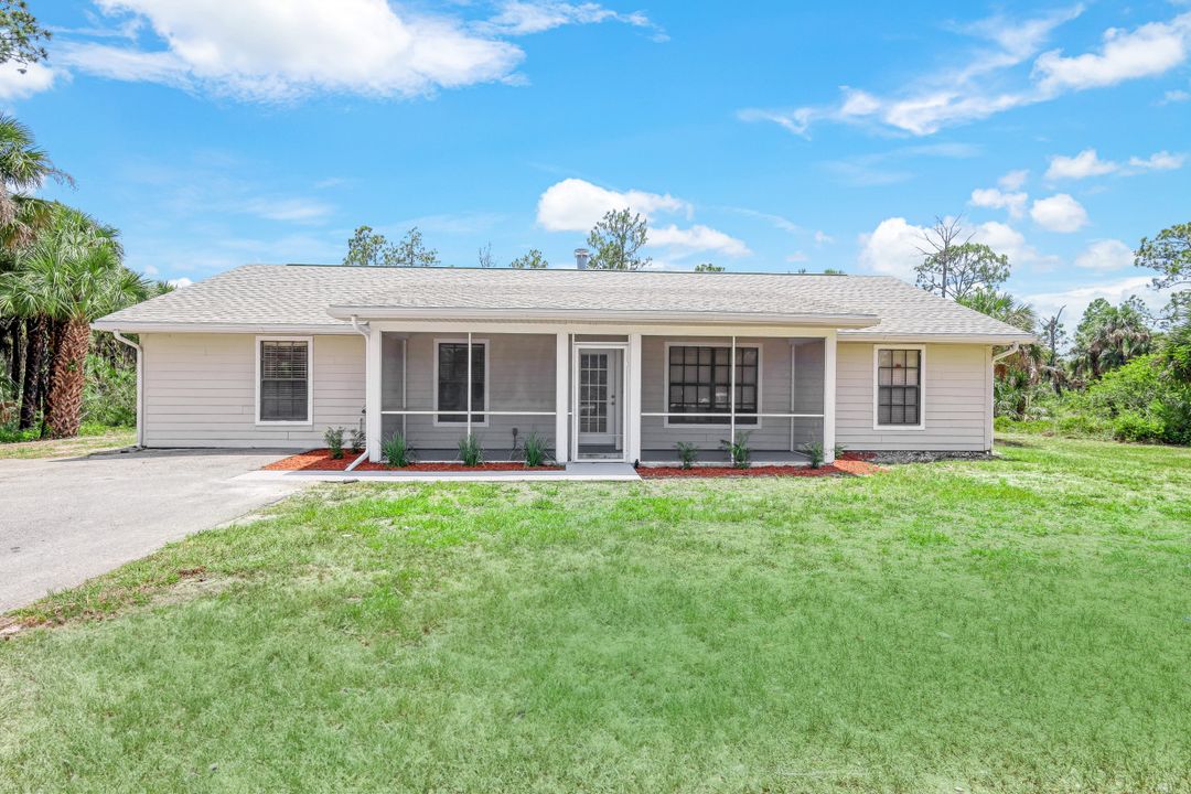 2760 14th Ave SE, Naples, FL 34117