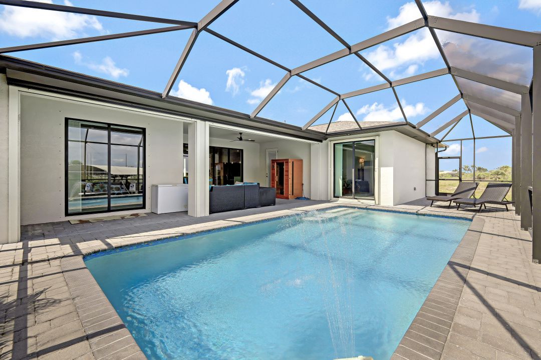 3213 NW 9th St, Cape Coral, FL 33993