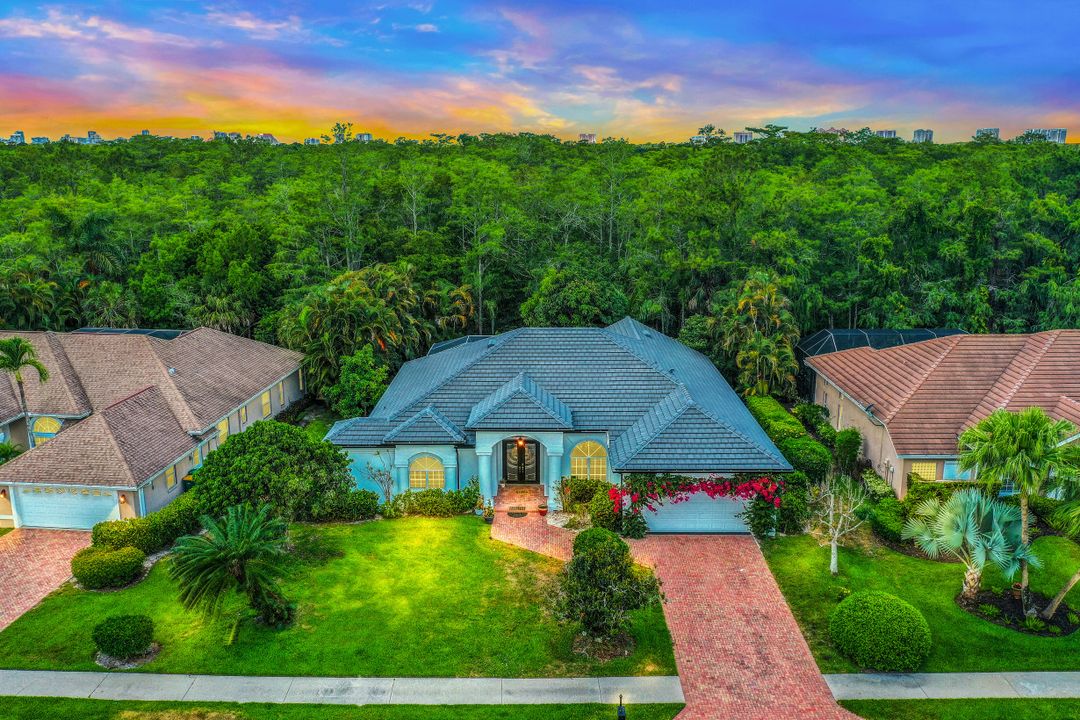 6689 Mill Run Rd, Naples, FL 34109