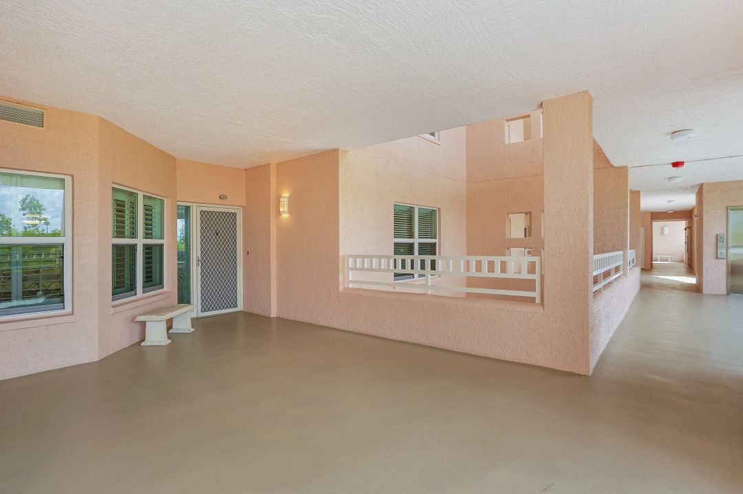 260 Barefoot Beach Blvd #204, Bonita Springs, FL 34134