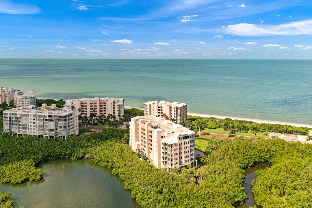260 Barefoot Beach Blvd #204, Bonita Springs, FL 34134