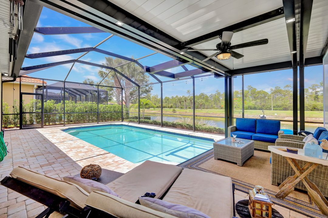 7979 Princeton Dr, Naples, FL 34104