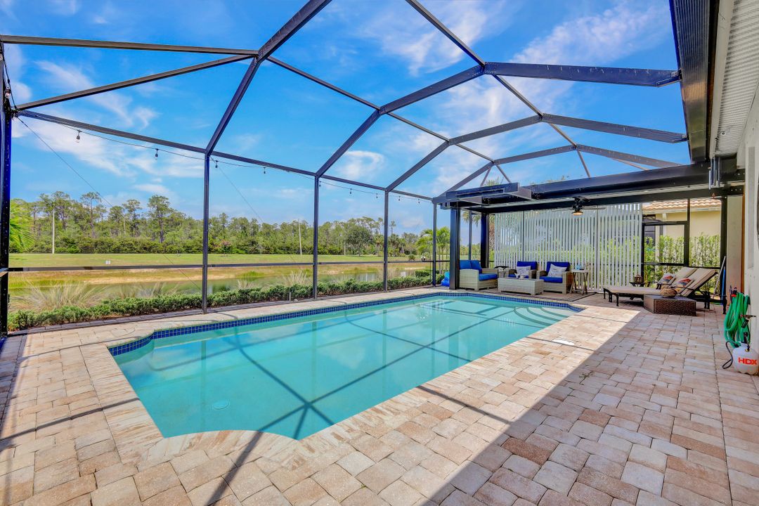 7979 Princeton Dr, Naples, FL 34104