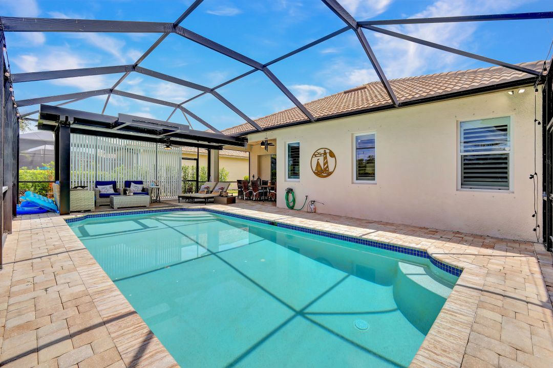 7979 Princeton Dr, Naples, FL 34104