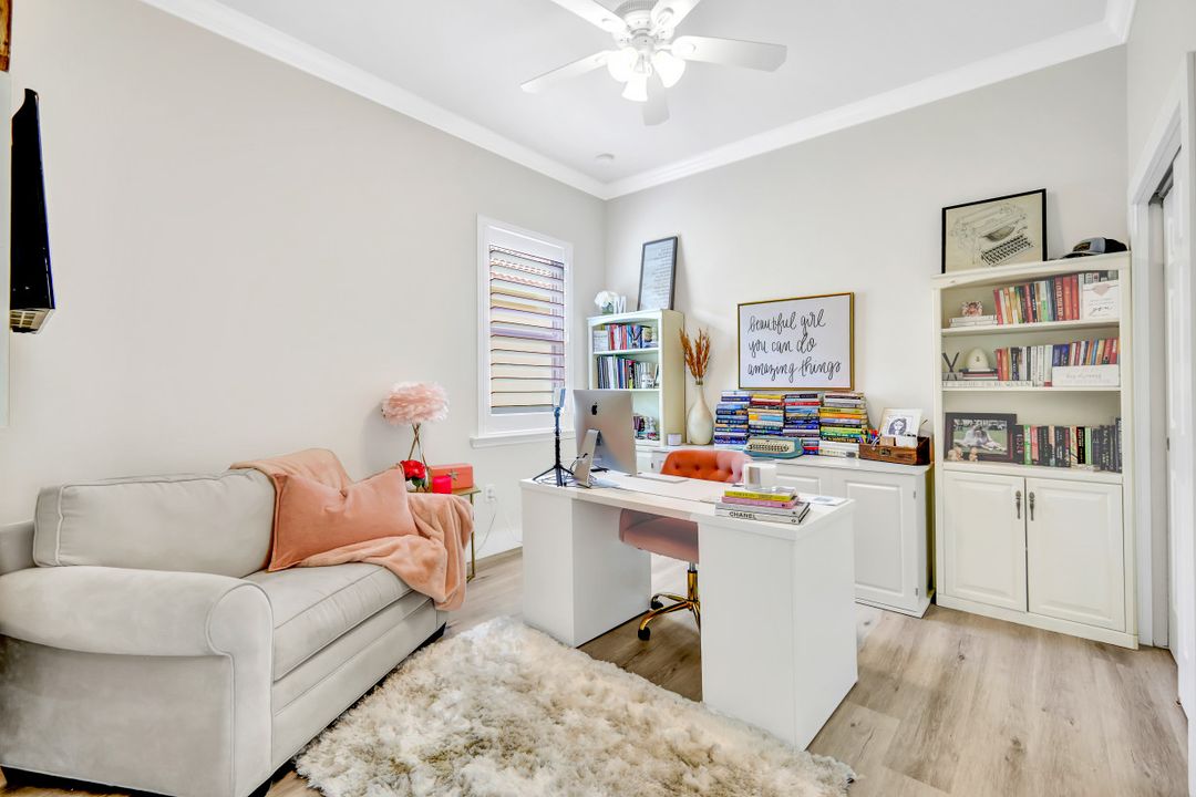 7979 Princeton Dr, Naples, FL 34104