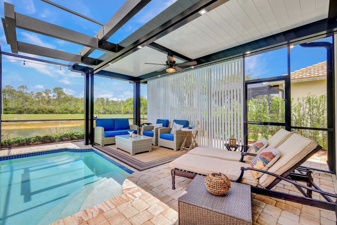 7979 Princeton Dr, Naples, FL 34104