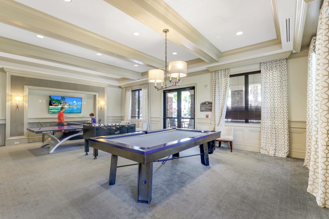 2777 Cinnamon Bay Cir, Naples, FL 34119