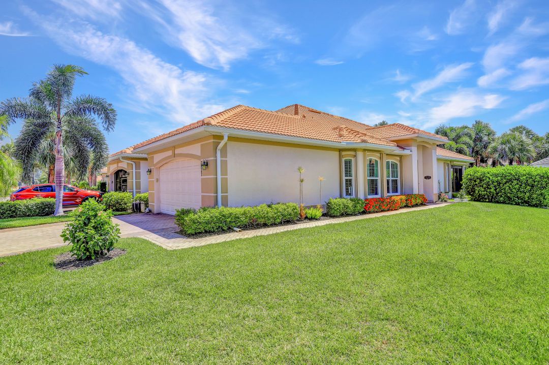 28547 F B Fowler Ct, Bonita Springs, FL 34135