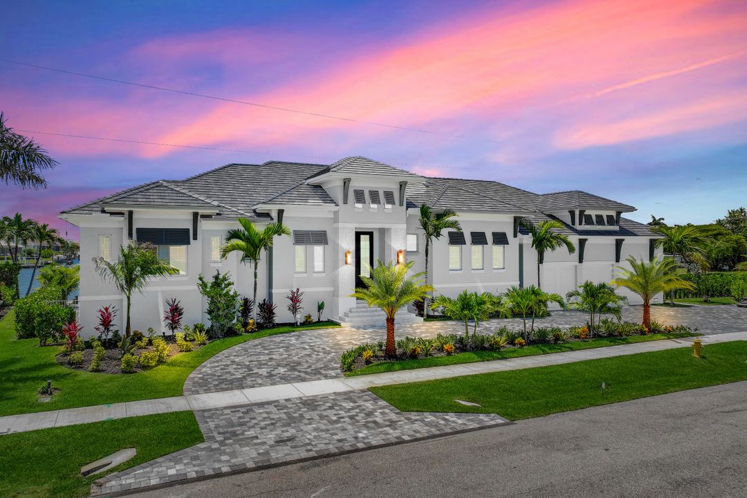 100 S Bahama Ave, Marco Island, FL 34145