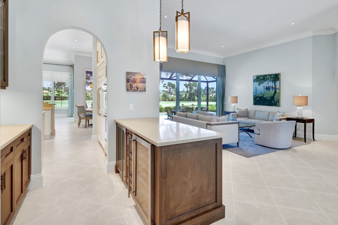 12590 Collier's Reserve Dr, Naples, FL 34110