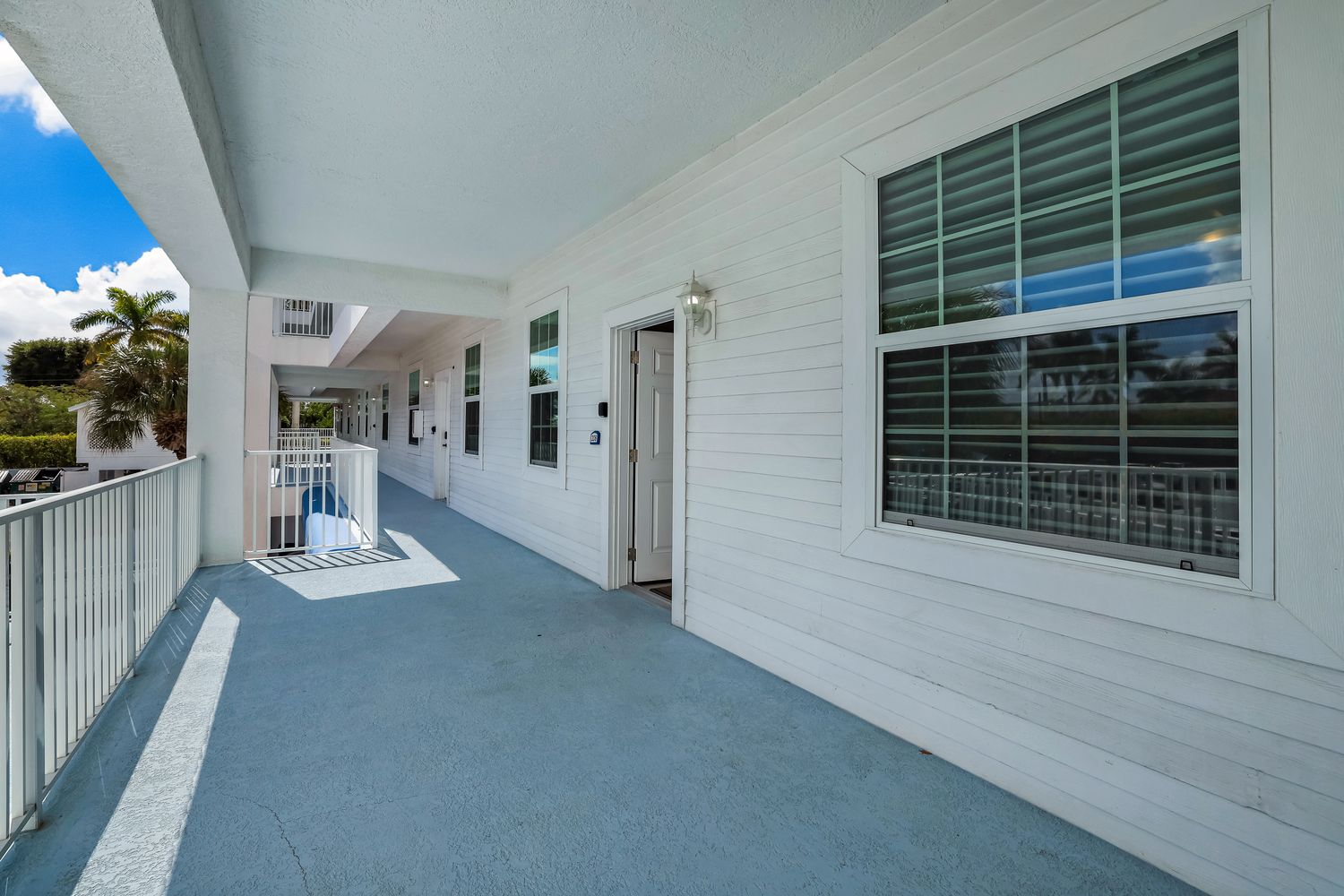 160 Palm St #208, photo 5
