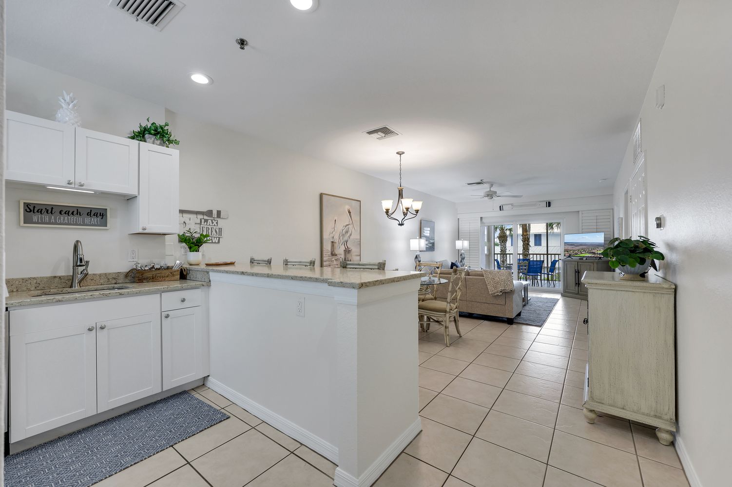 160 Palm St #208, photo 9