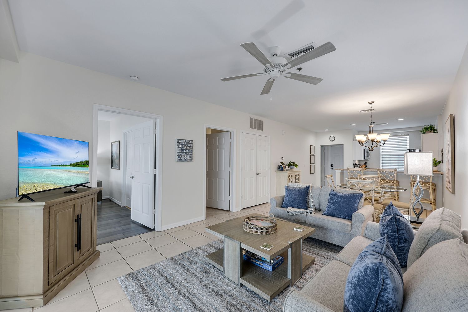 160 Palm St #208, photo 6