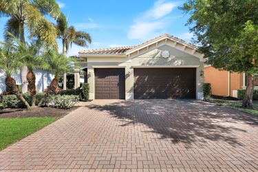 4019 Aspen Chase Dr