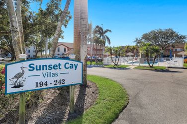230 Newport Dr
