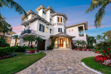 103 Guadeloupe Ln