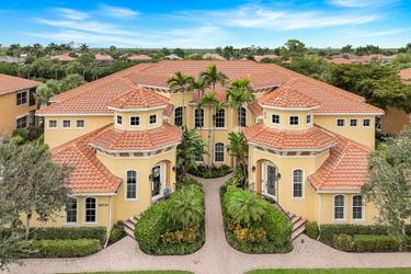 18530 Sandalwood Pointe