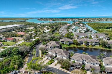 5095 Yacht Harbor Dr