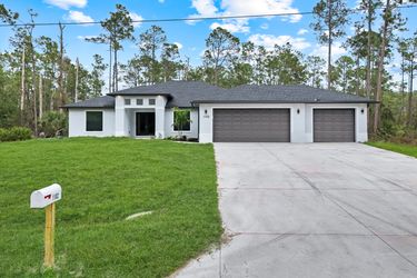 1102 Edison Ave