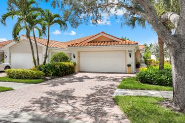 5425 Guadeloupe Way
