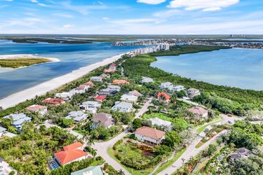 321 Wild Orchid Ln