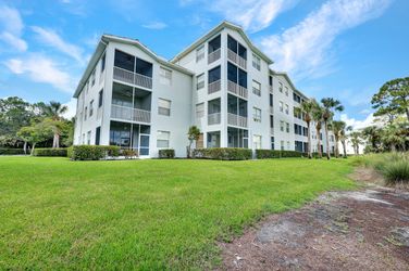 3970 Loblolly Bay Dr