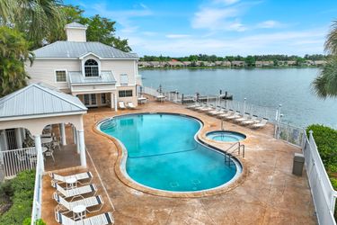 2731 Citrus Lake Dr