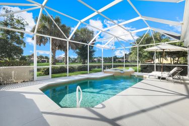 7063 Toscana Ct