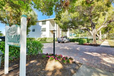 855 Ketch Dr