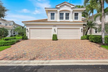 10550 Marina Pointe Dr